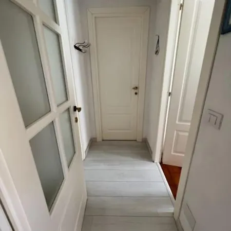 A Ca Di Nonni アパート アルベンガ