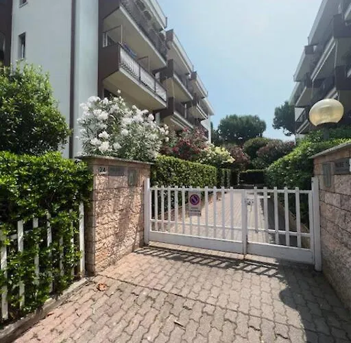 A Ca Di Nonni 아파트 알벤가