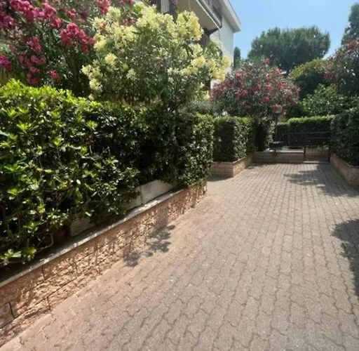 A Ca Di Nonni 아파트 *