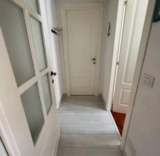 A Ca Di Nonni 아파트 알벤가